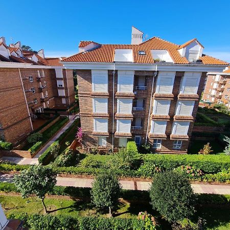 Noja. Piso En Noja A 5 Minutos De La Playa De Ris Apartment Екстериор снимка